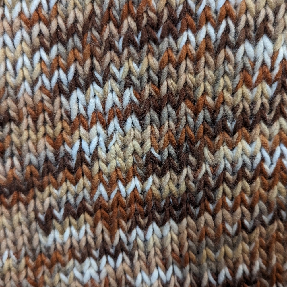 Universal Thread OSFM Open Shawl - Picture 3 of 3